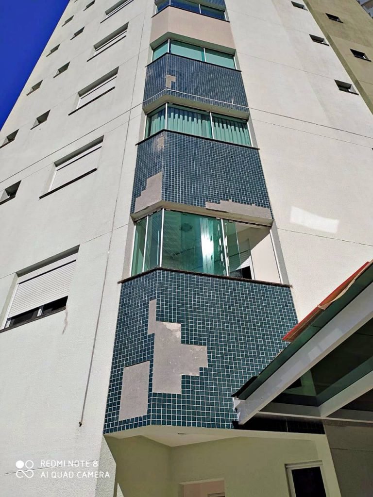 Nivelamento de reboco no Edifício Monet em Balneário Camboriú SC